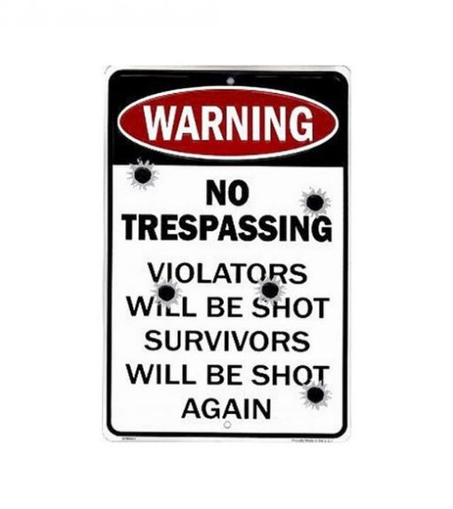 Warning no trespassing - metalen bord